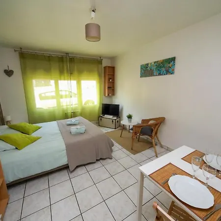 Les Havrais Bis Apartment